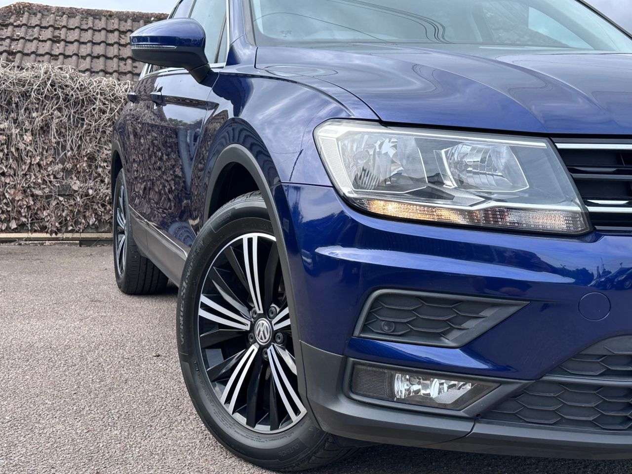 2017 VOLKSWAGEN TIGUAN 2017 VOLKSWAGEN TIGUAN