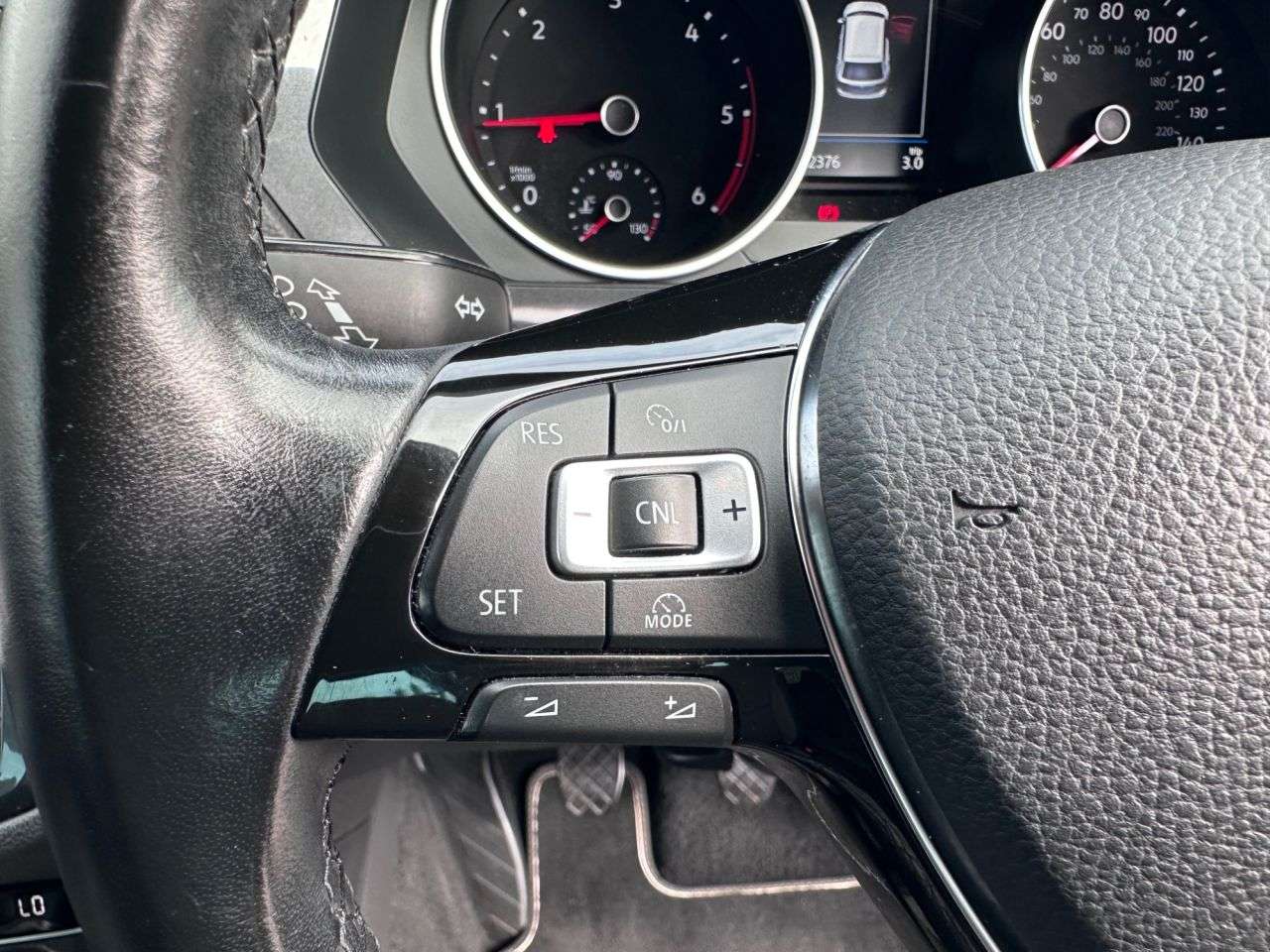 2017 VOLKSWAGEN TIGUAN 2017 VOLKSWAGEN TIGUAN