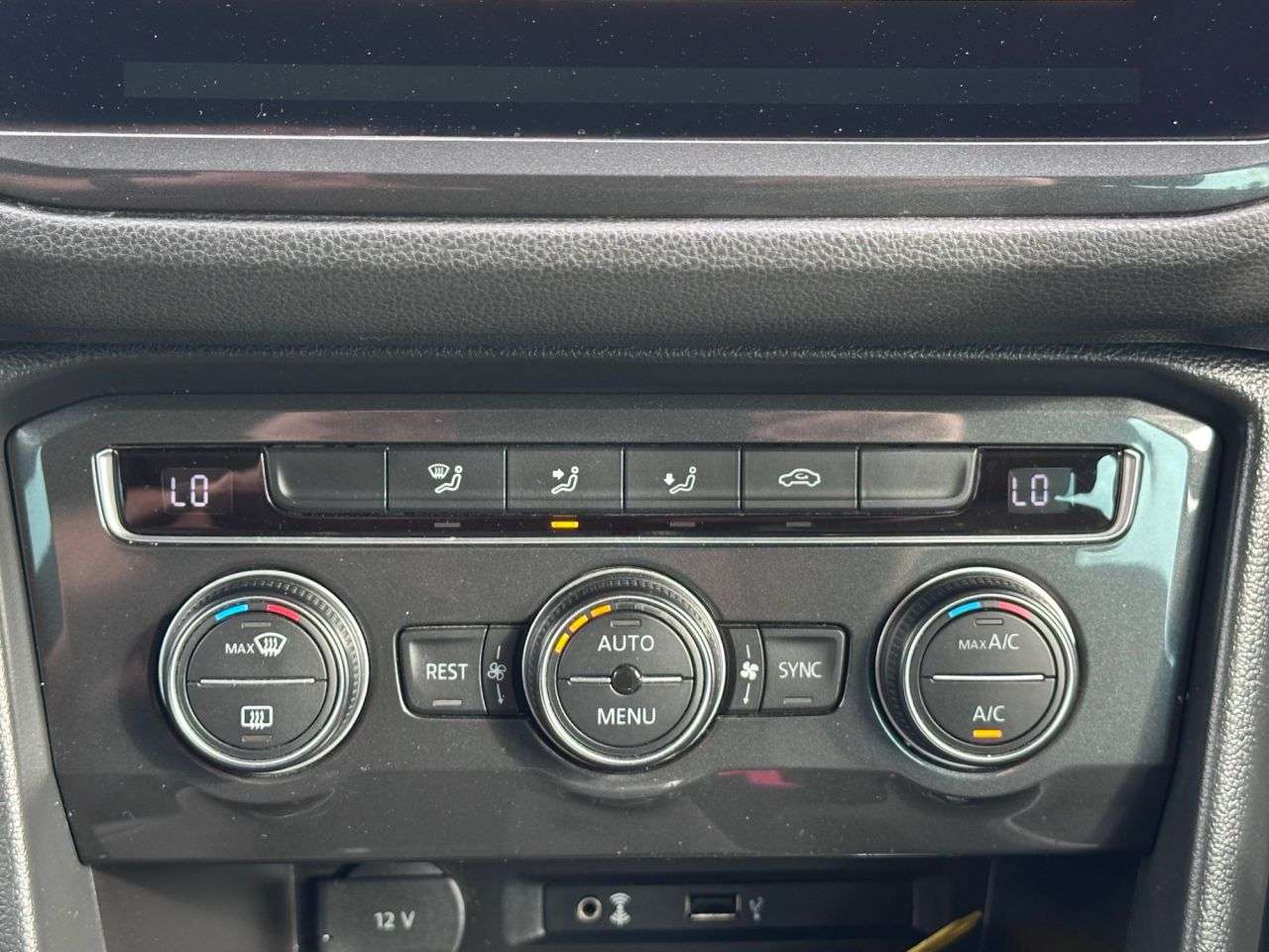 2017 VOLKSWAGEN TIGUAN 2017 VOLKSWAGEN TIGUAN