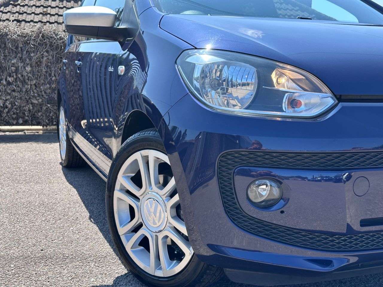 2015 VOLKSWAGEN UP! 2015 VOLKSWAGEN UP!