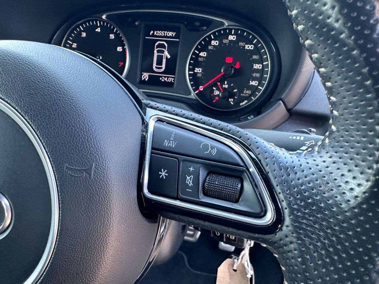 2017 AUDI A1 2017 AUDI A1