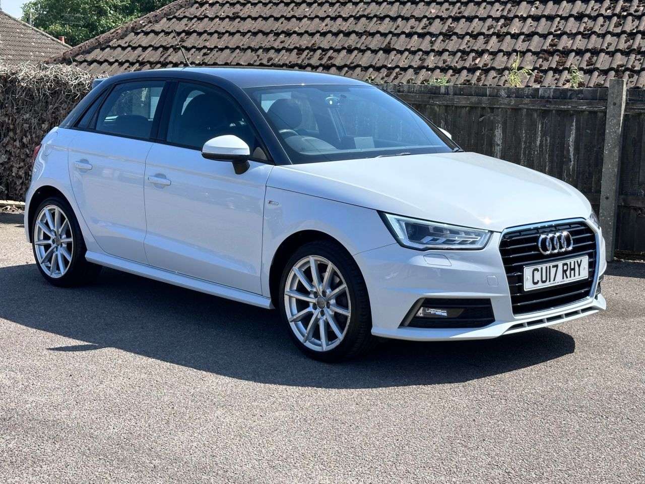 2017 AUDI A1 2017 AUDI A1
