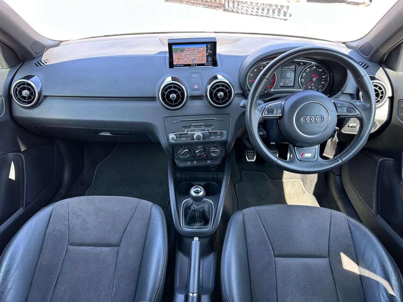 2017 AUDI A1 2017 AUDI A1