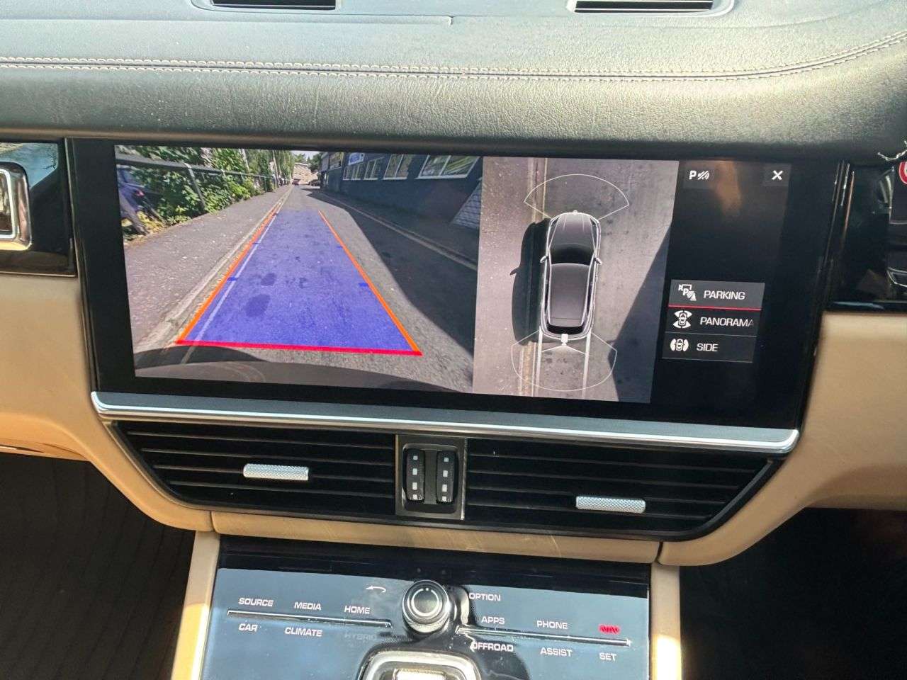 2019 PORSCHE CAYENNE 2019 PORSCHE CAYENNE