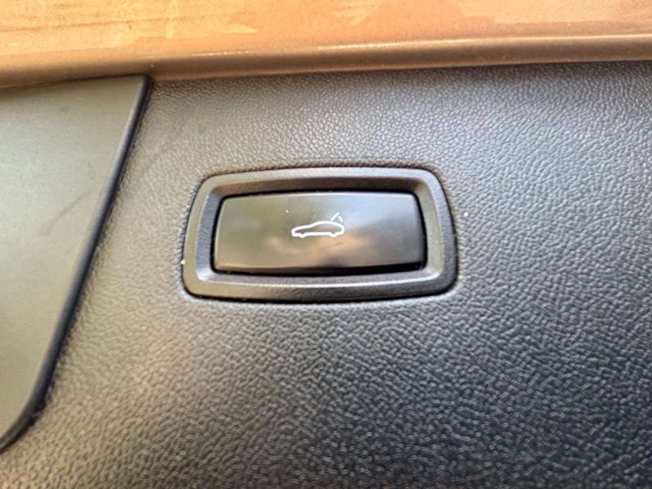 2019 PORSCHE CAYENNE 2019 PORSCHE CAYENNE