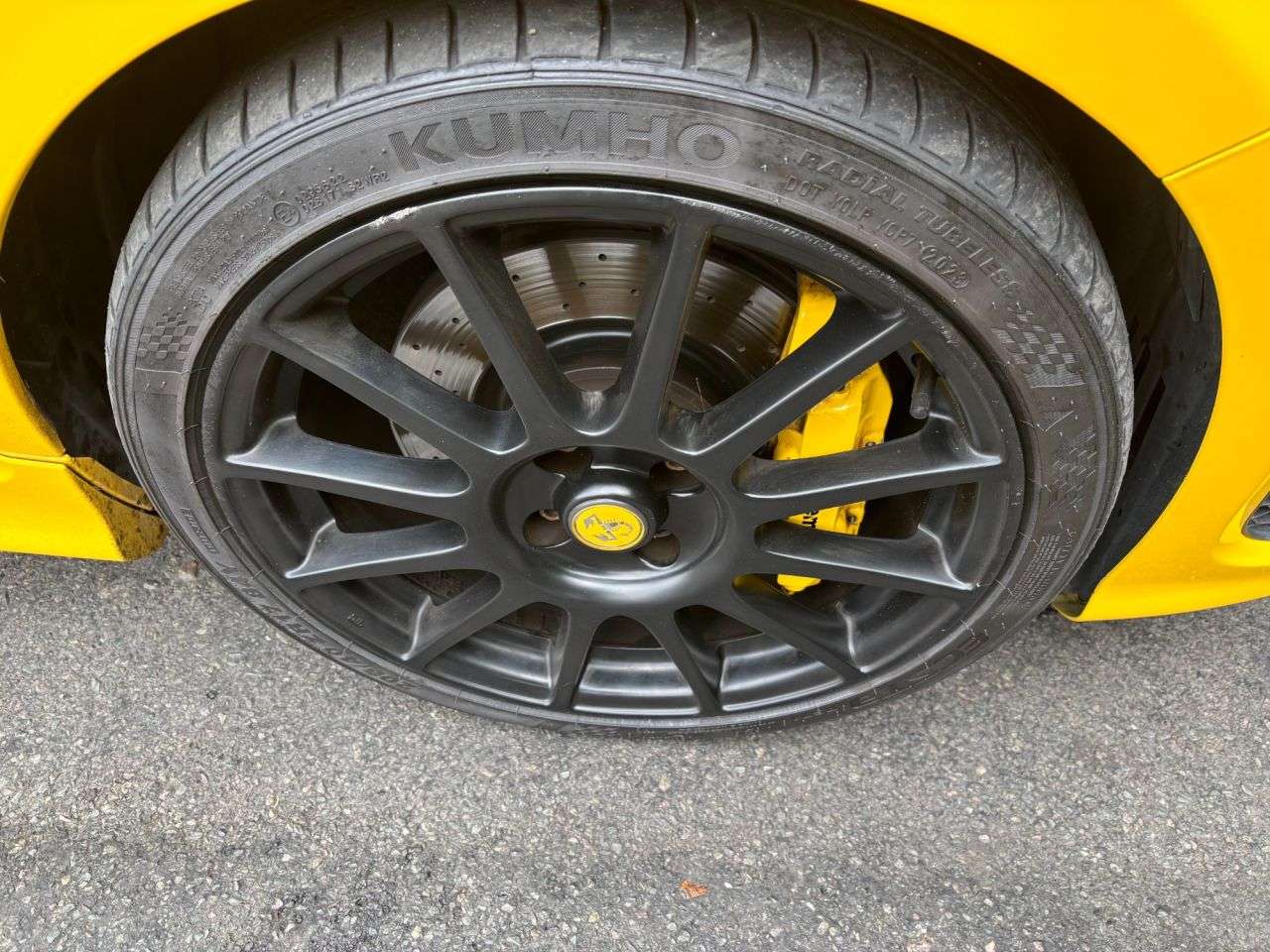 2017 ABARTH 595 2017 ABARTH 595