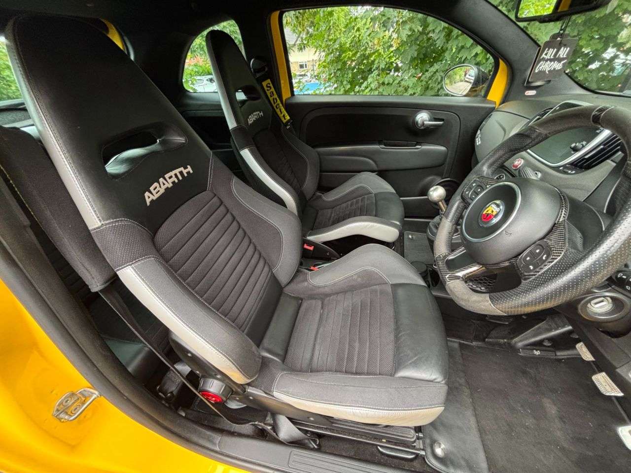 2017 ABARTH 595 2017 ABARTH 595