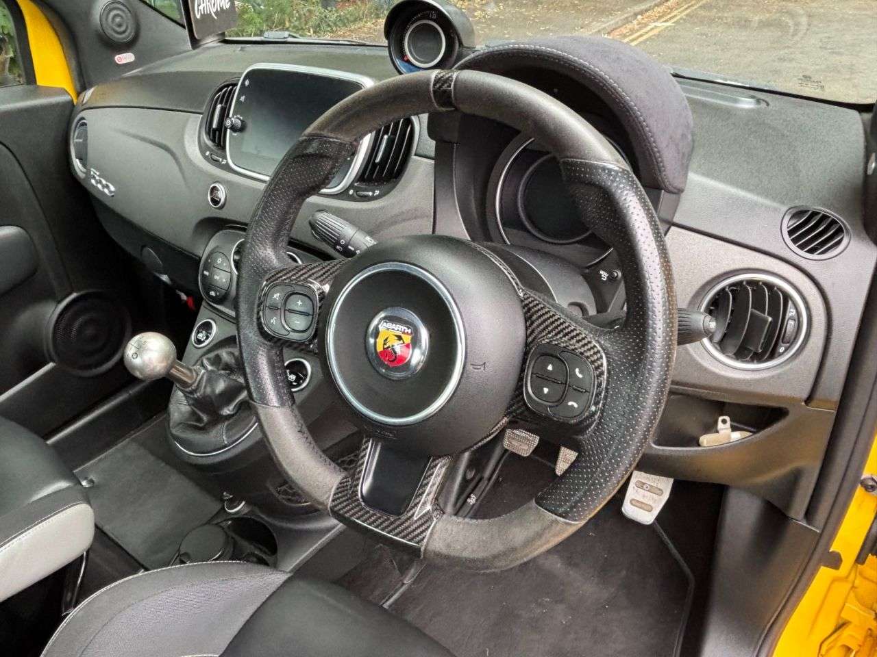 2017 ABARTH 595 2017 ABARTH 595