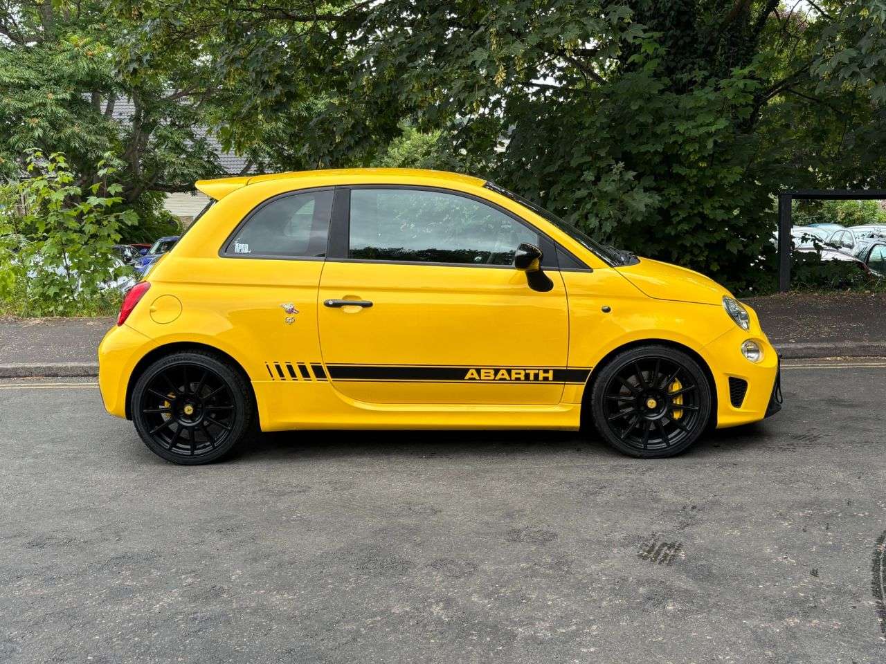 A 2017 ABARTH 595 1.4 T-Jet Competizione Hatchback 3dr Petrol Manual Euro 6 (180 bhp) XENON H A 2017 ABARTH 595 1.4 T-Jet Competizione Hatchback 3dr Petrol Manual Euro 6 (180 bhp) XENON H