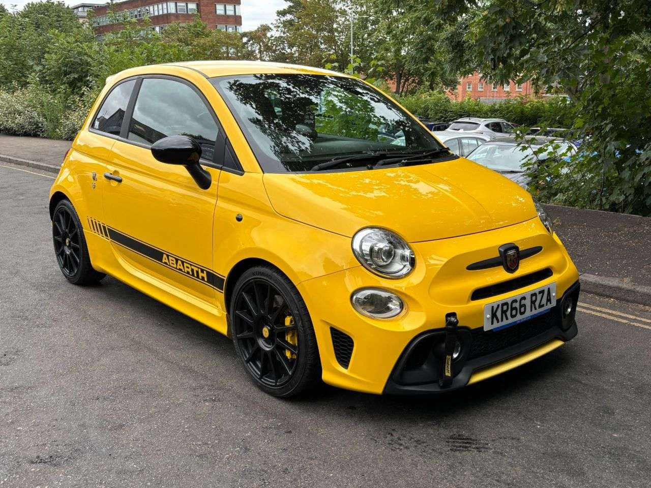 A 2017 ABARTH 595 1.4 T-Jet Competizione Hatchback 3dr Petrol Manual Euro 6 (180 bhp) XENON H A 2017 ABARTH 595 1.4 T-Jet Competizione Hatchback 3dr Petrol Manual Euro 6 (180 bhp) XENON H