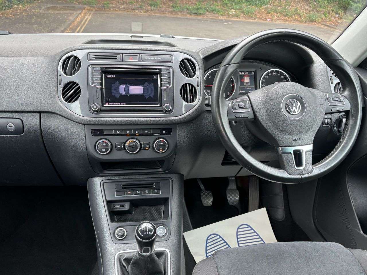 2016 VOLKSWAGEN TIGUAN 2016 VOLKSWAGEN TIGUAN