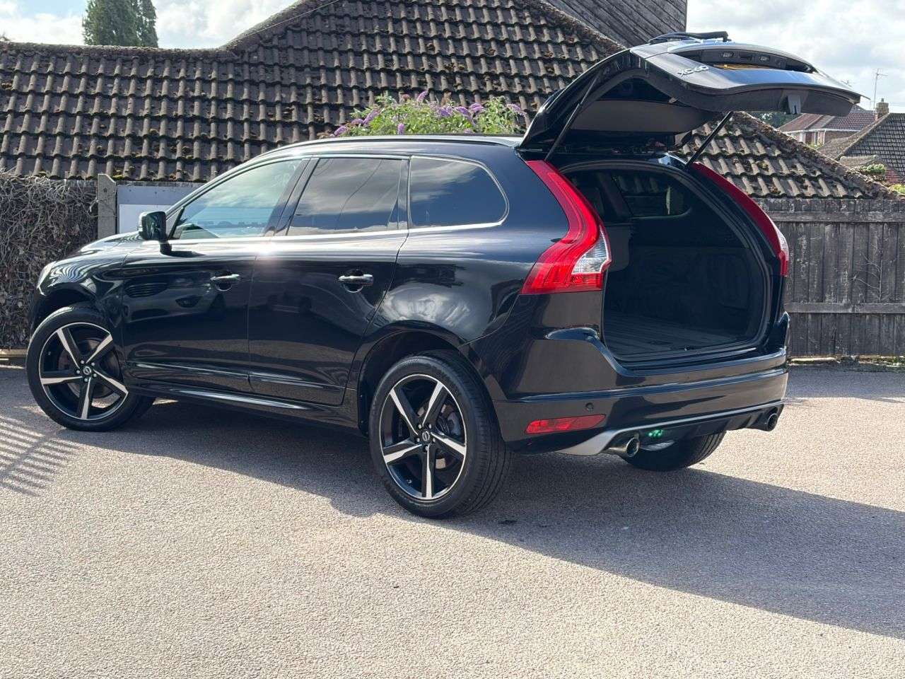 2014 VOLVO XC60 2014 VOLVO XC60
