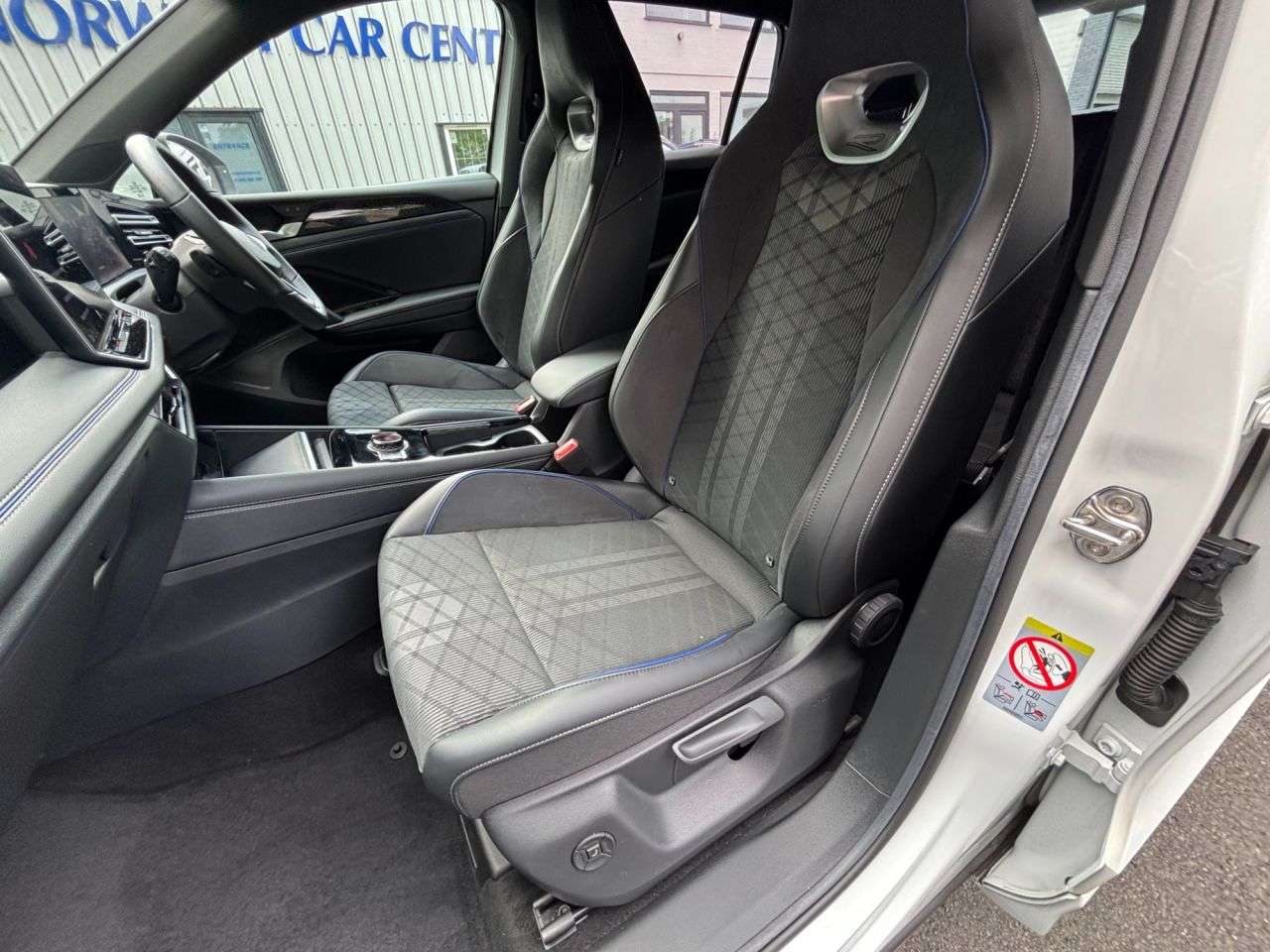 2024 VOLKSWAGEN TIGUAN 2024 VOLKSWAGEN TIGUAN
