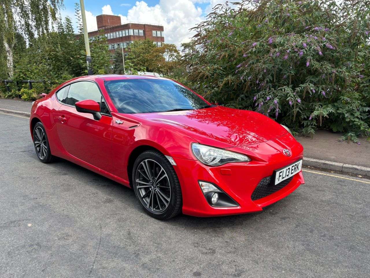 A 2013 TOYOTA GT86 2.0 Boxer D-4S Coupe 2dr Petrol Manual Euro 5 (200 ps) SPORT SEATS VSC SPOR A 2013 TOYOTA GT86 2.0 Boxer D-4S Coupe 2dr Petrol Manual Euro 5 (200 ps) SPORT SEATS VSC SPOR