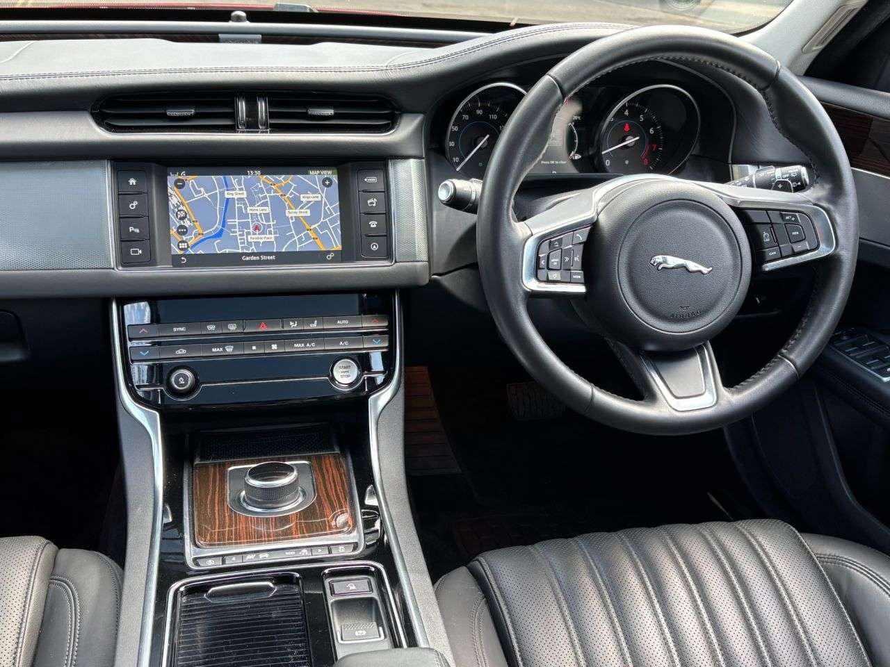 2018 JAGUAR XF 2018 JAGUAR XF