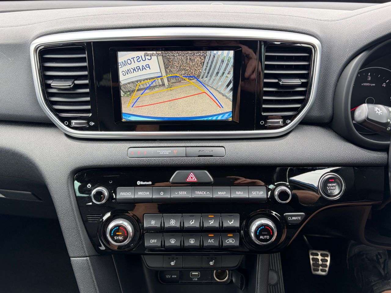 2019 KIA SPORTAGE 2019 KIA SPORTAGE