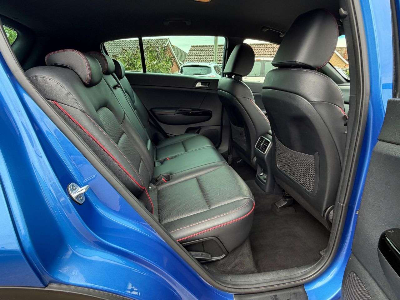 A 2019 KIA SPORTAGE 1.6 CRDi GT-Line SUV 5dr Diesel Manual Euro 6 (s/s) (134 bhp) A 2019 KIA SPORTAGE 1.6 CRDi GT-Line SUV 5dr Diesel Manual Euro 6 (s/s) (134 bhp)
