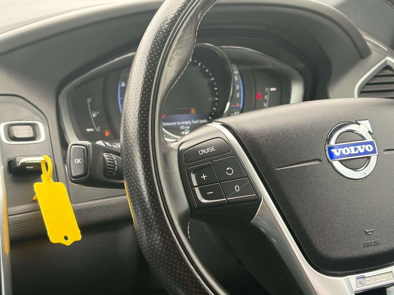 2016 VOLVO XC60 2016 VOLVO XC60