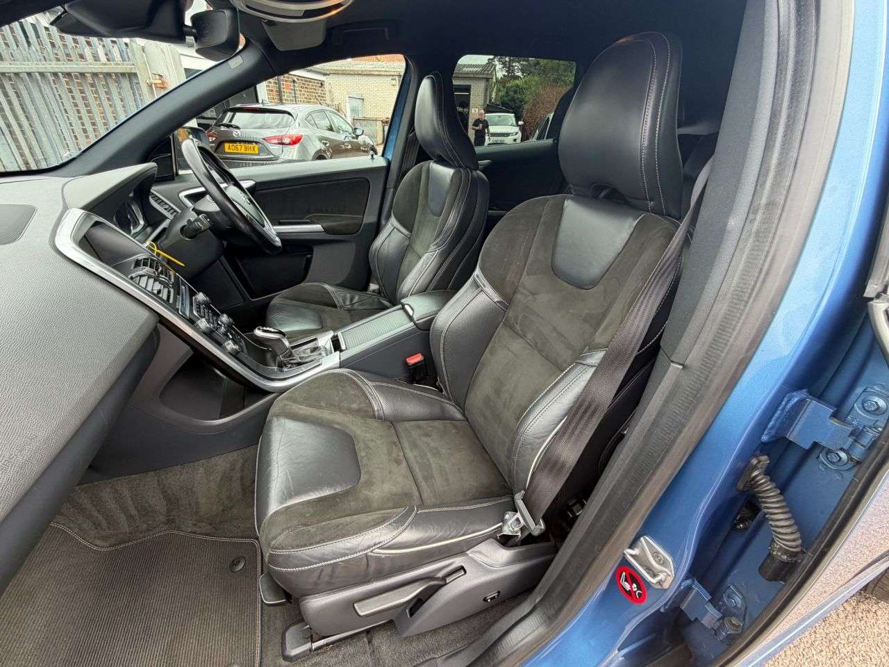 2016 VOLVO XC60 2016 VOLVO XC60