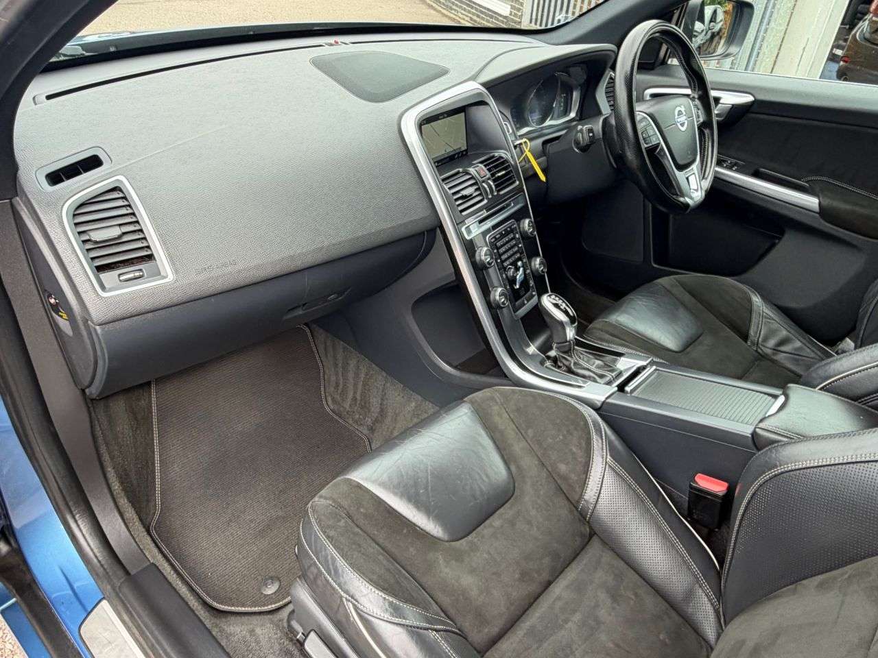 2016 VOLVO XC60 2016 VOLVO XC60