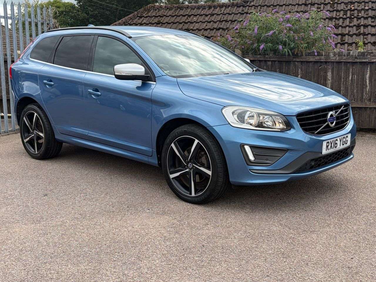 2016 VOLVO XC60 2016 VOLVO XC60
