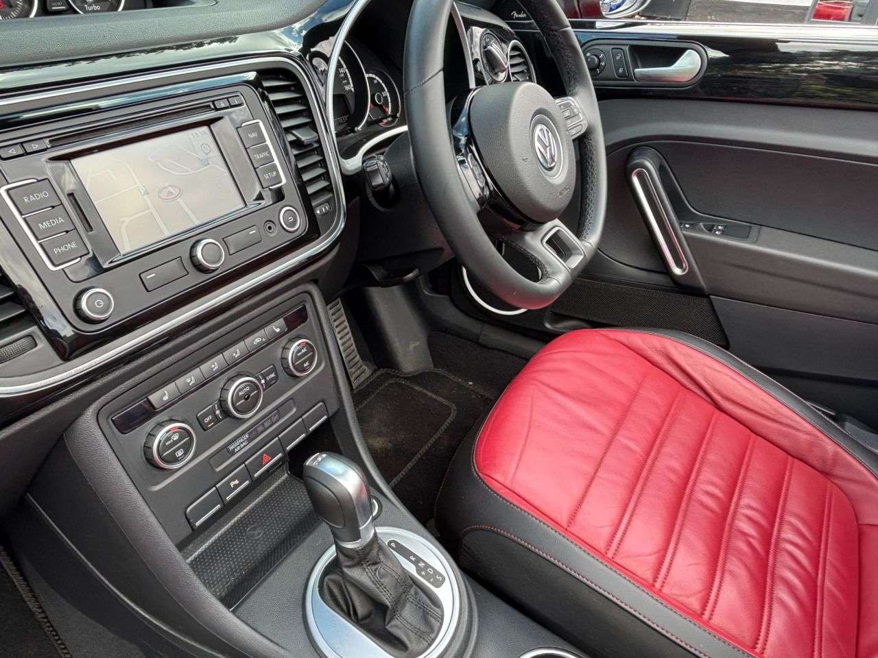 2014 VOLKSWAGEN BEETLE 2014 VOLKSWAGEN BEETLE
