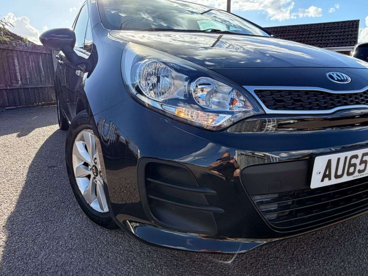 2015 KIA RIO 2015 KIA RIO
