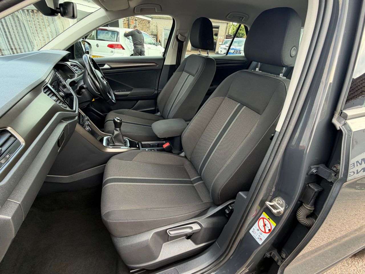 2019 VOLKSWAGEN T-ROC 2019 VOLKSWAGEN T-ROC