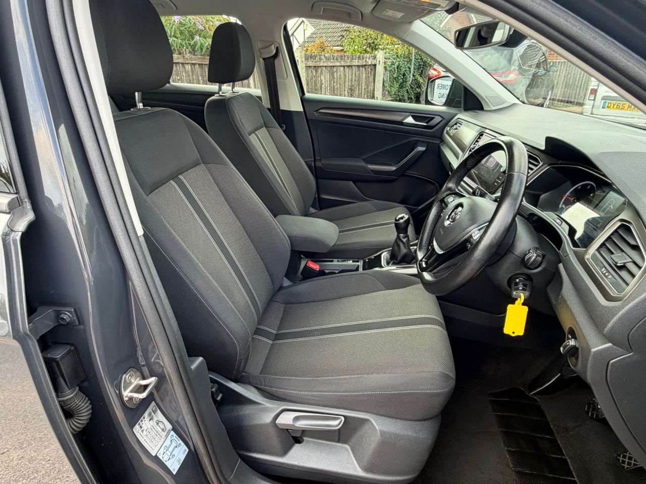 2019 VOLKSWAGEN T-ROC 2019 VOLKSWAGEN T-ROC