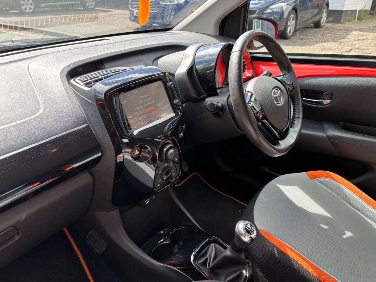 2014 TOYOTA AYGO 2014 TOYOTA AYGO