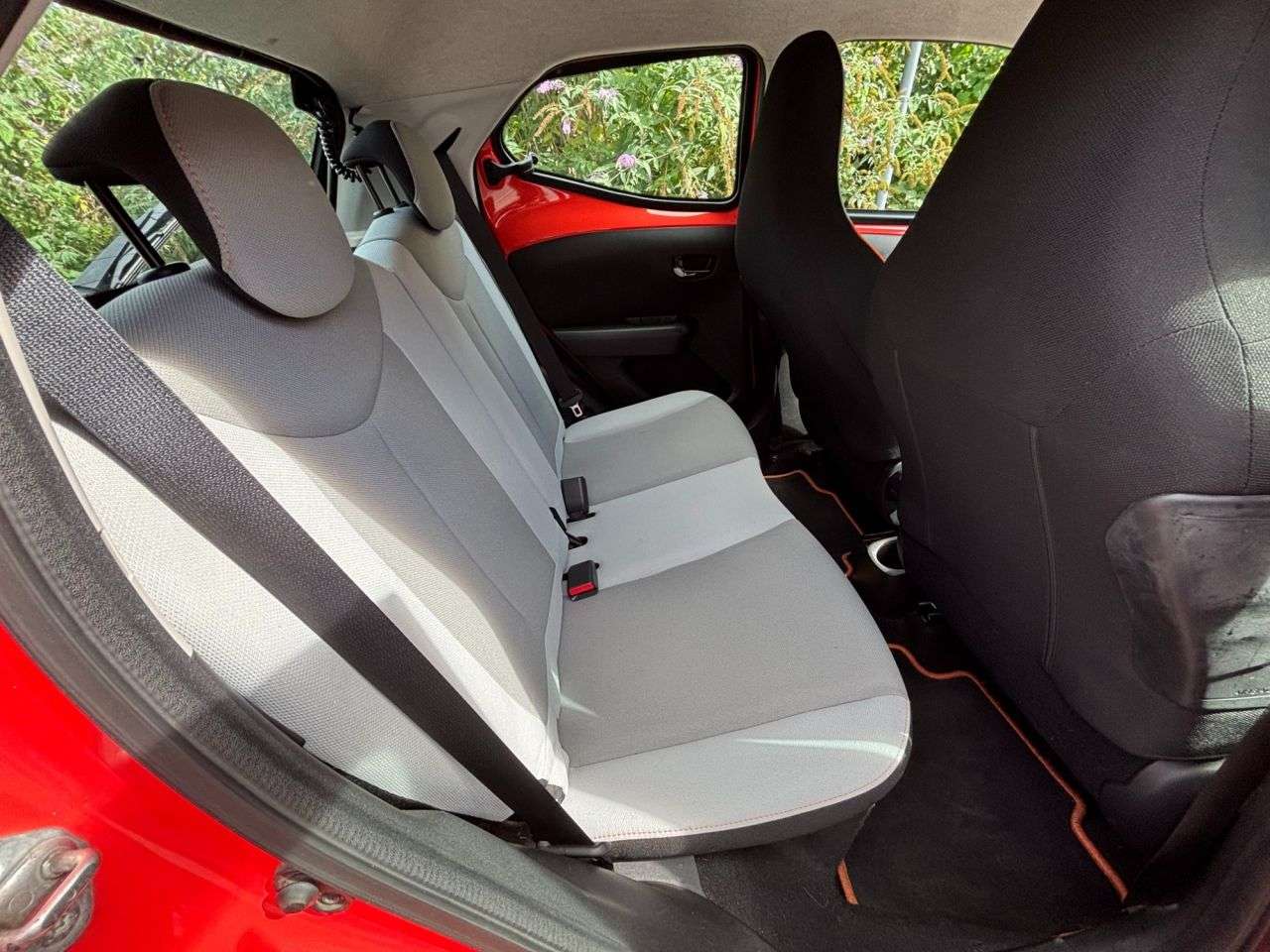 2014 TOYOTA AYGO 2014 TOYOTA AYGO