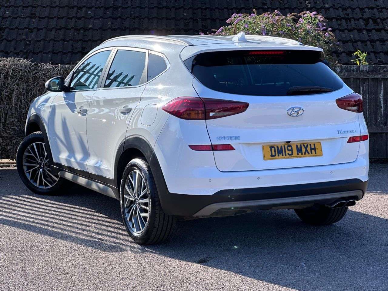 A 2019 HYUNDAI TUCSON 1.6 CRDi Premium SUV 5dr Diesel Manual Euro 6 (s/s) (115 ps) A 2019 HYUNDAI TUCSON 1.6 CRDi Premium SUV 5dr Diesel Manual Euro 6 (s/s) (115 ps)