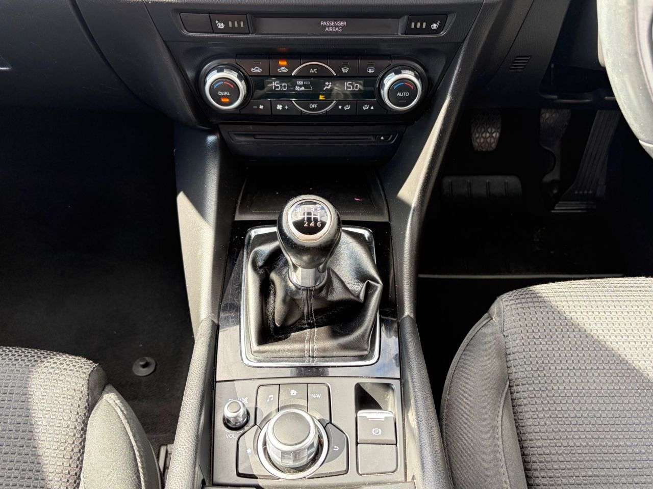 2018 MAZDA MAZDA3 2018 MAZDA MAZDA3