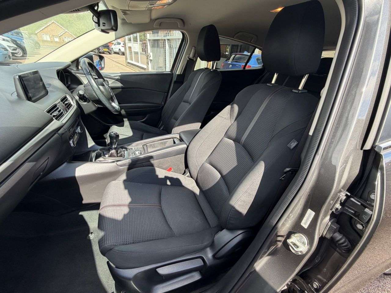2018 MAZDA MAZDA3 2018 MAZDA MAZDA3