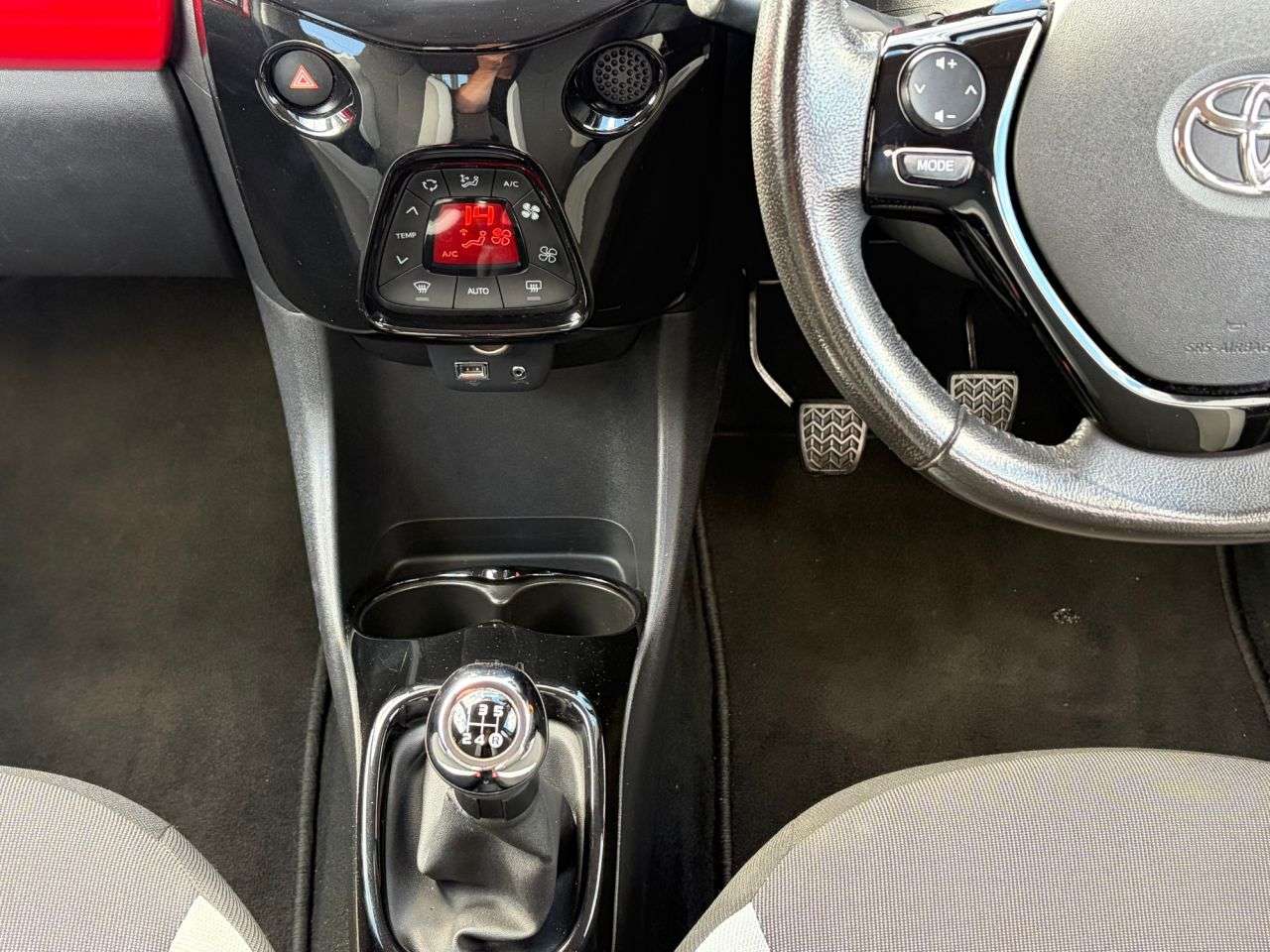 2018 TOYOTA AYGO 2018 TOYOTA AYGO