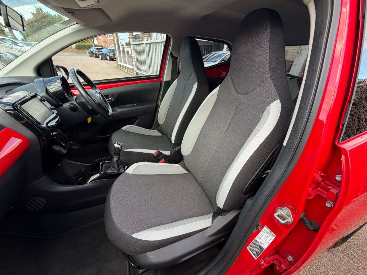 2018 TOYOTA AYGO 2018 TOYOTA AYGO