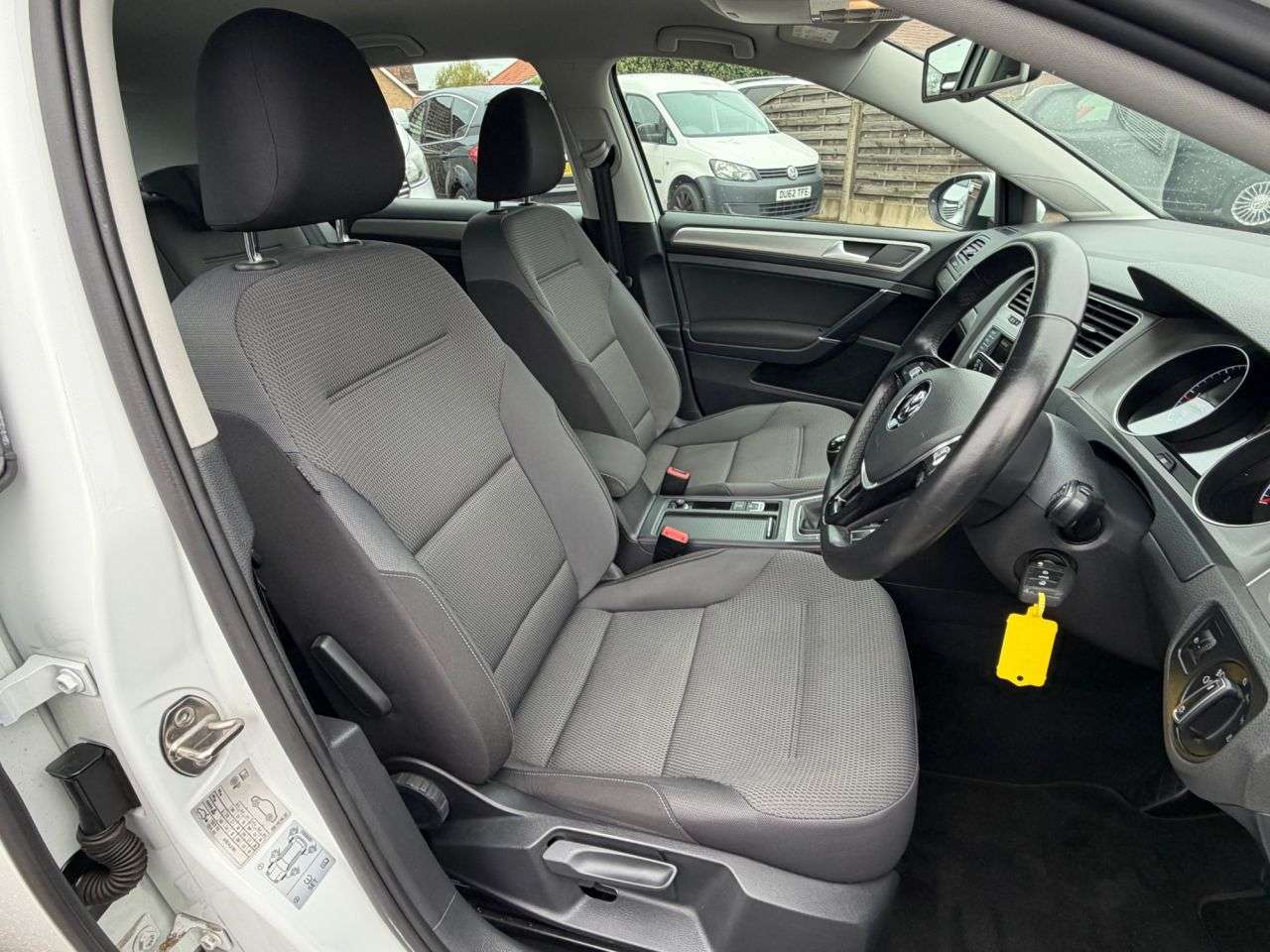 2016 VOLKSWAGEN GOLF 2016 VOLKSWAGEN GOLF