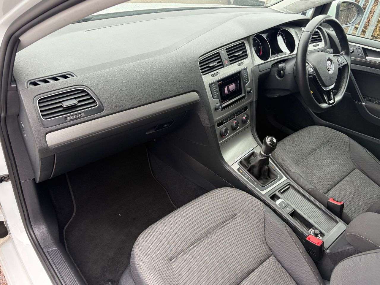 2016 VOLKSWAGEN GOLF 2016 VOLKSWAGEN GOLF