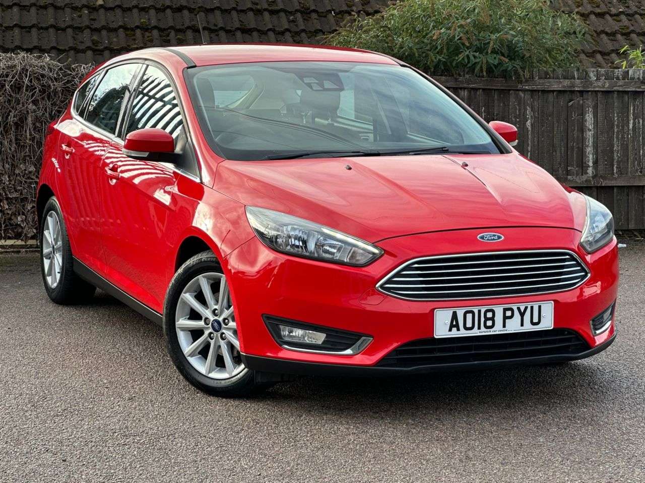 A 2018 FORD FOCUS 1.0T EcoBoost Titanium Hatchback 5dr Petrol Manual Euro 6 (s/s) (125 ps) A 2018 FORD FOCUS 1.0T EcoBoost Titanium Hatchback 5dr Petrol Manual Euro 6 (s/s) (125 ps)