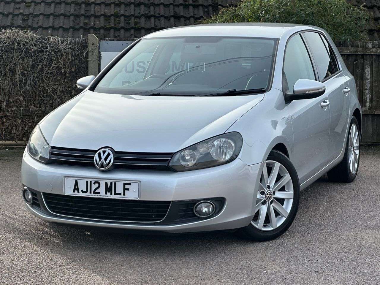 A 2012 VOLKSWAGEN GOLF 2.0 TDI GT (Leather) Hatchback 5dr Diesel Manual Euro 5 (140 ps) A 2012 VOLKSWAGEN GOLF 2.0 TDI GT (Leather) Hatchback 5dr Diesel Manual Euro 5 (140 ps)