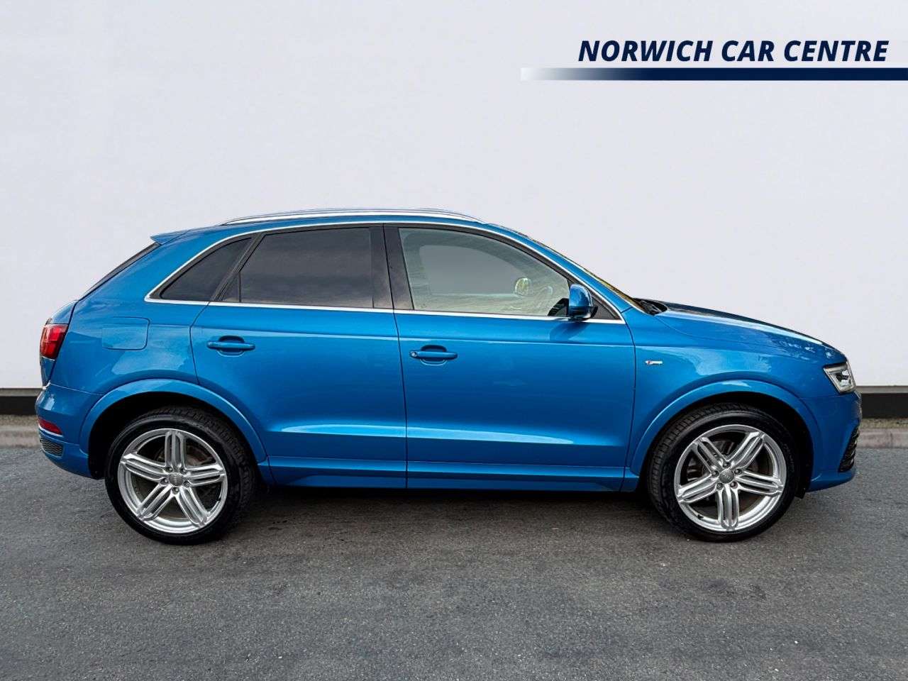 A 2016 AUDI Q3 2.0 TDI S line Plus SUV 5dr Diesel S Tronic quattro Euro 6 (s/s) (184 ps) E A 2016 AUDI Q3 2.0 TDI S line Plus SUV 5dr Diesel S Tronic quattro Euro 6 (s/s) (184 ps) E