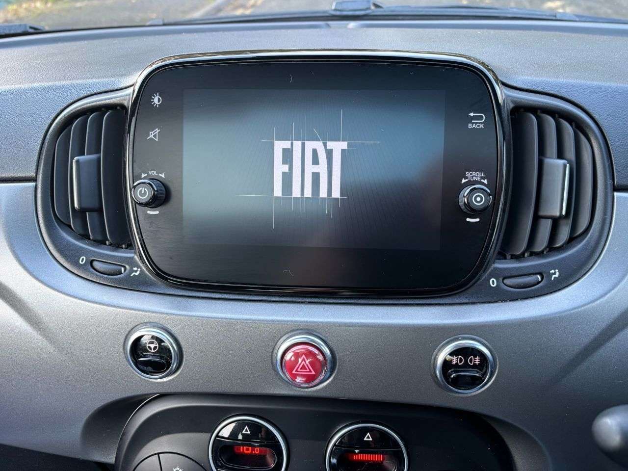2021 FIAT 500 2021 FIAT 500
