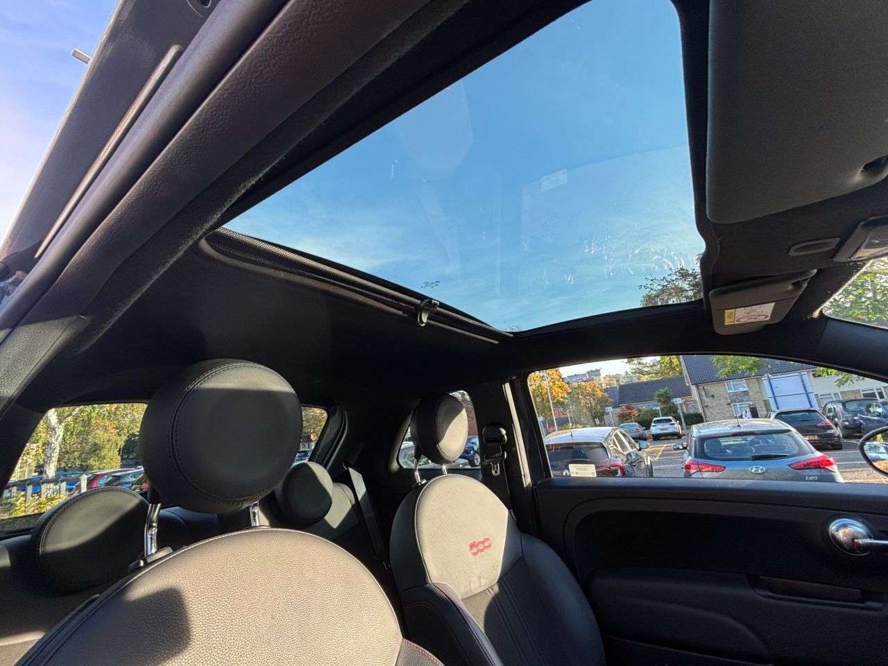 2021 FIAT 500 2021 FIAT 500