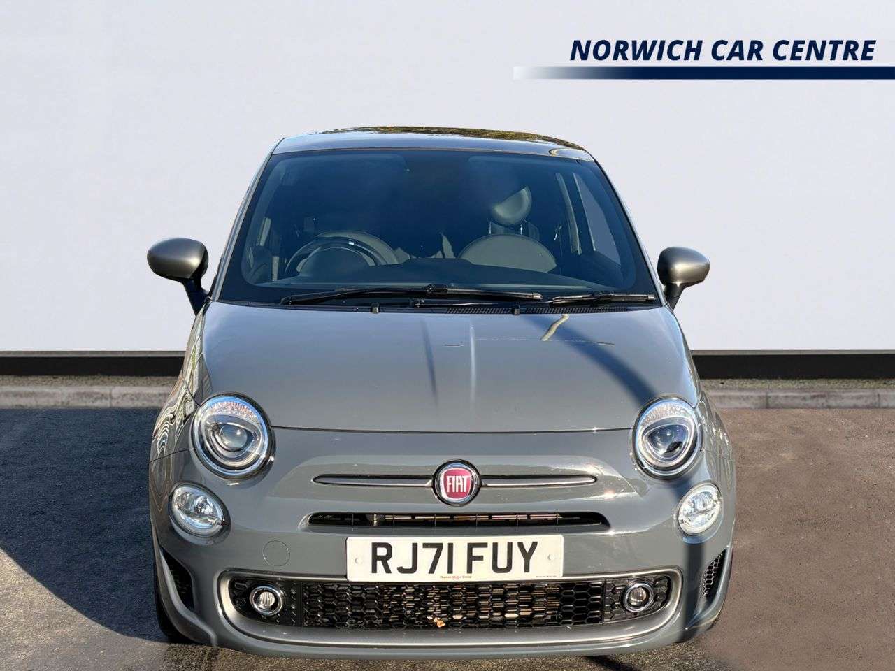 2021 FIAT 500 2021 FIAT 500