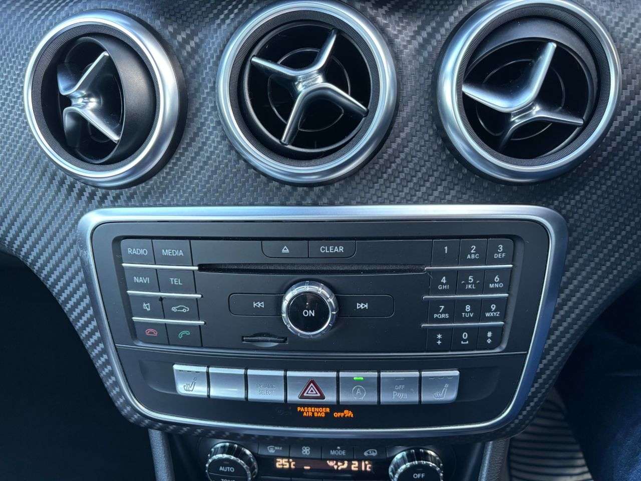 2017 MERCEDES-BENZ A CLASS 2017 MERCEDES-BENZ A CLASS