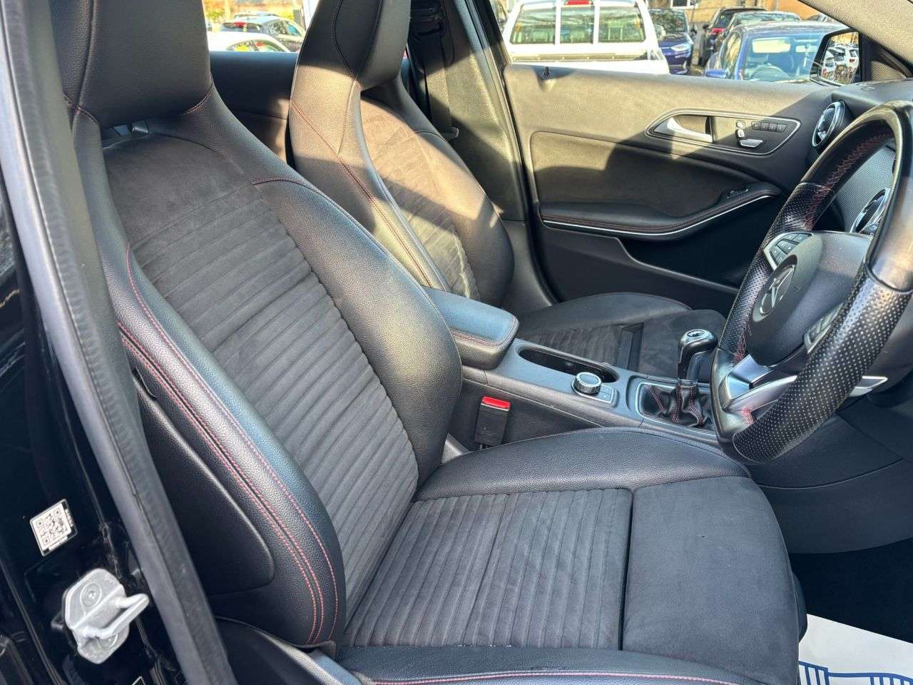 2017 MERCEDES-BENZ A CLASS 2017 MERCEDES-BENZ A CLASS