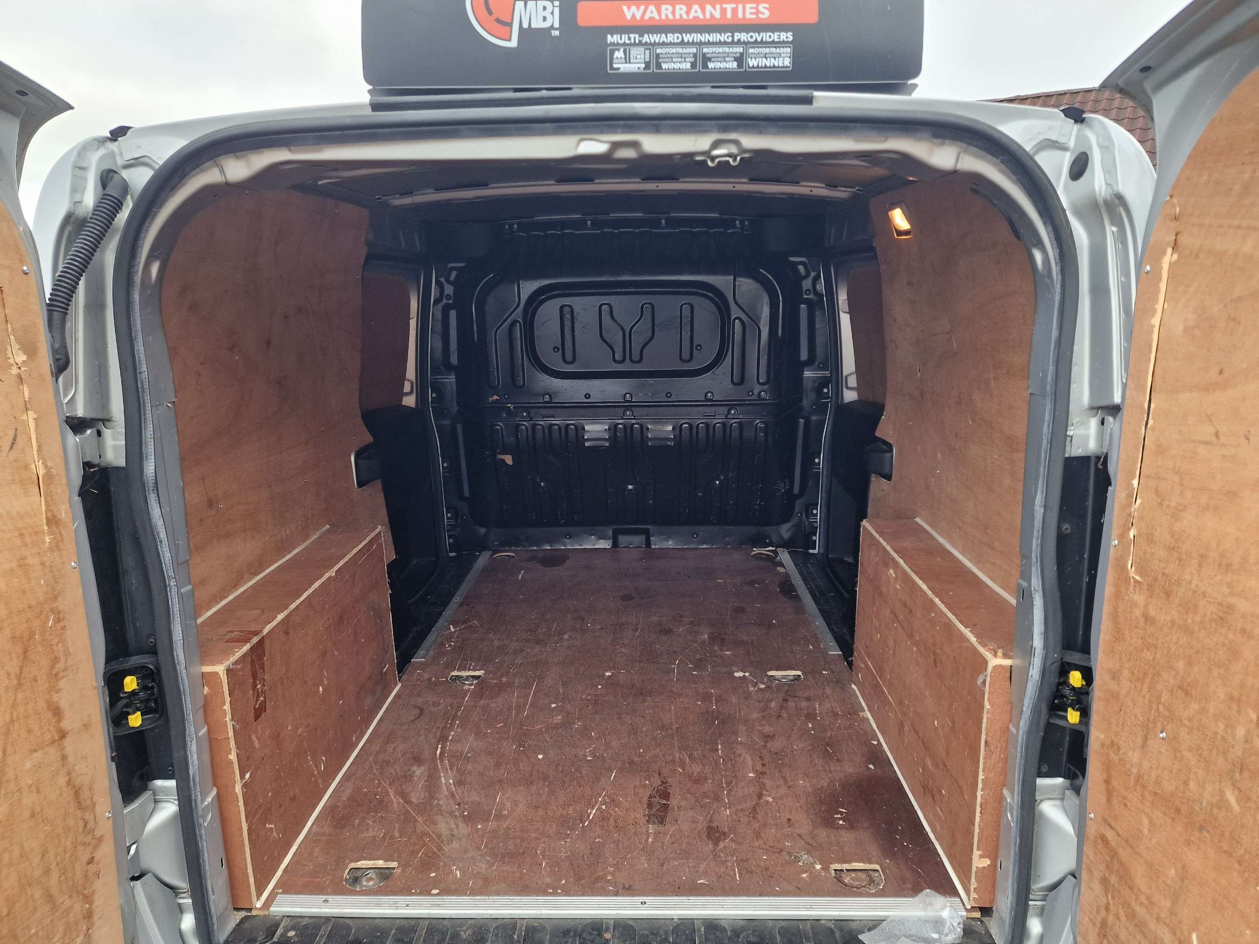 2017 VAUXHALL COMBO 2017 VAUXHALL COMBO