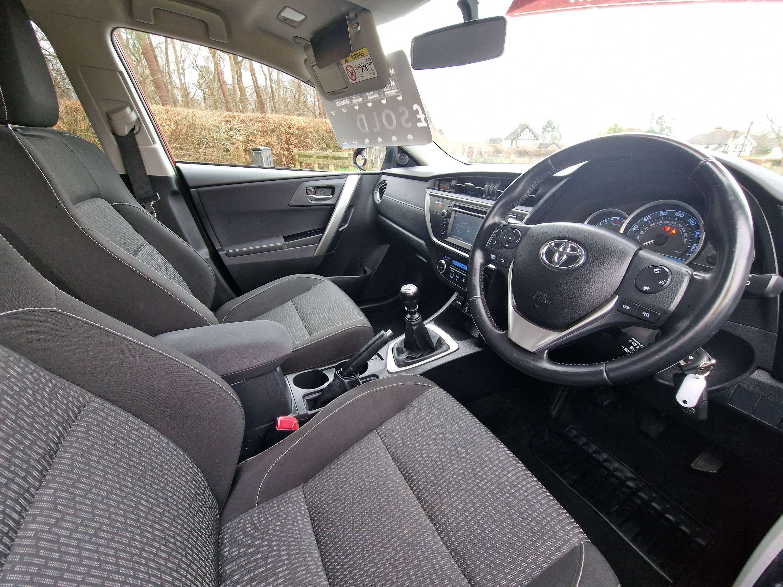 2015 TOYOTA AURIS 2015 TOYOTA AURIS