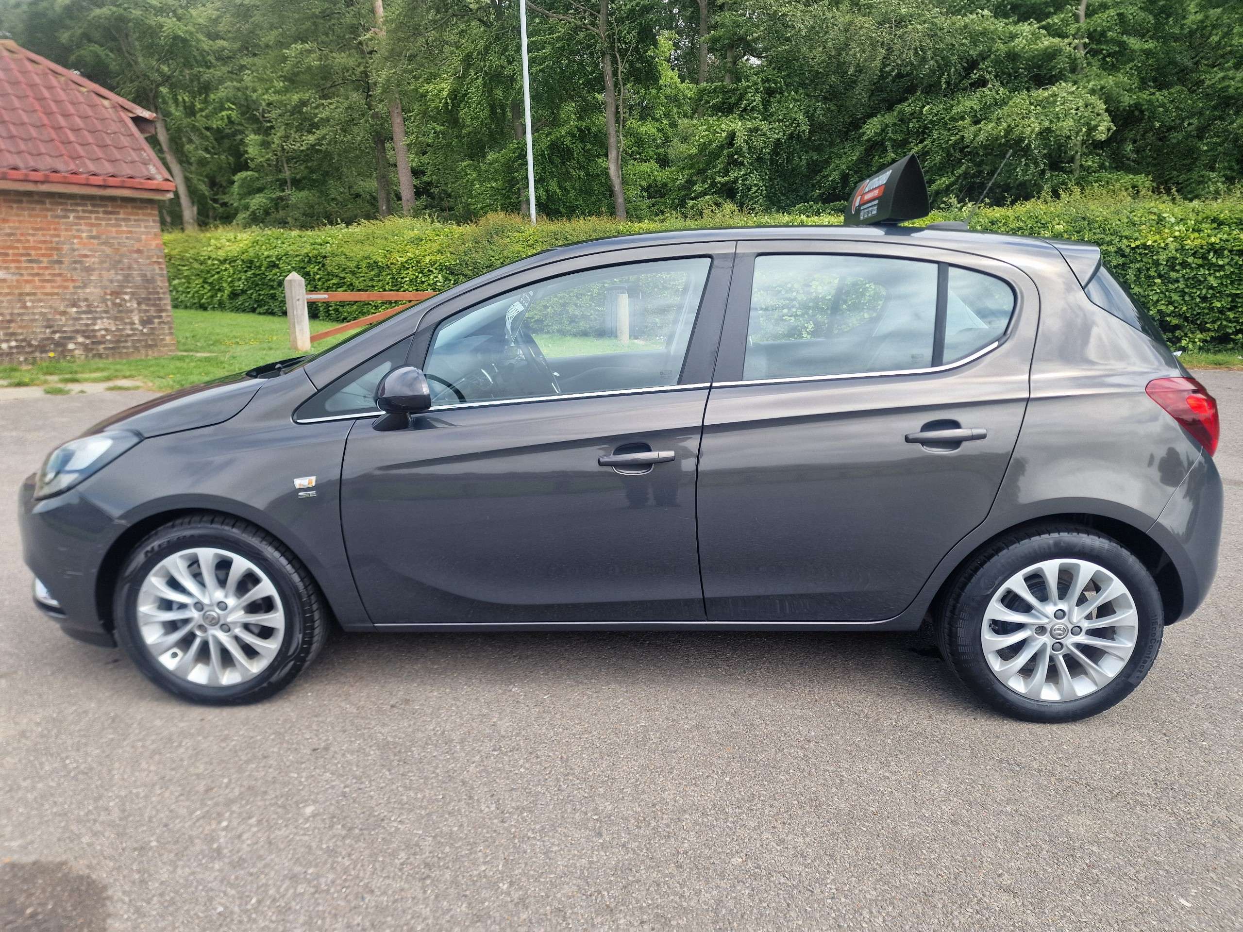 A 2016 VAUXHALL CORSA 1.4i ecoFLEX SE Hatchback 5dr Petrol Manual Euro 6 (90 ps)+LOW MILEAGE ONLY 21000 MILES+FULL SERVICE HISTORY+ A 2016 VAUXHALL CORSA 1.4i ecoFLEX SE Hatchback 5dr Petrol Manual Euro 6 (90 ps)+LOW MILEAGE ONLY 21000 MILES+FULL SERVICE HISTORY+
