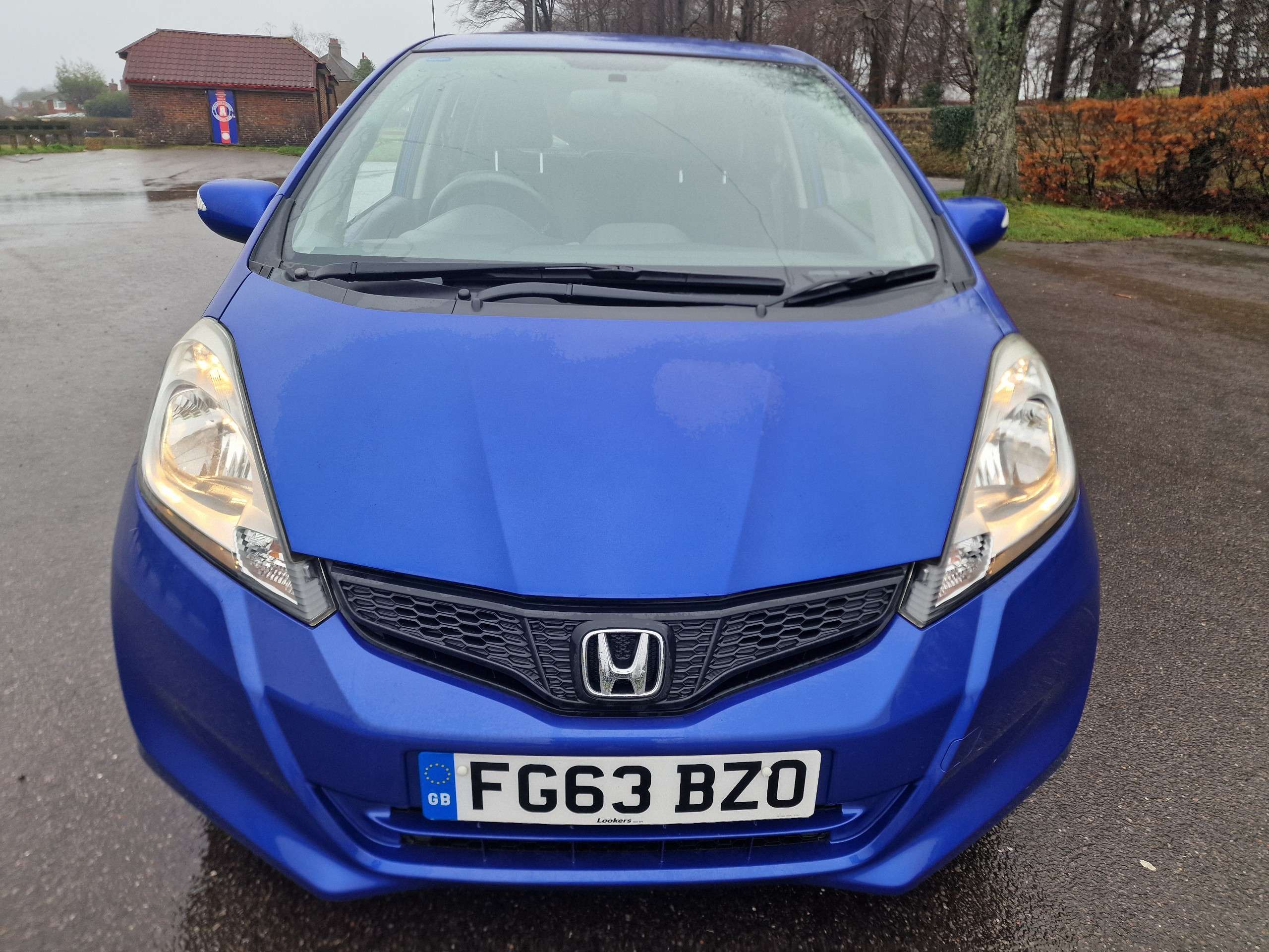 A 2013 HONDA JAZZ 1.4 i-VTEC ES Plus Hatchback 5dr Petrol CVT Euro 5 (99 ps)+AUTOMATIC+FULL SERVICE HISTORY+1 FAMILY OWNED A 2013 HONDA JAZZ 1.4 i-VTEC ES Plus Hatchback 5dr Petrol CVT Euro 5 (99 ps)+AUTOMATIC+FULL SERVICE HISTORY+1 FAMILY OWNED